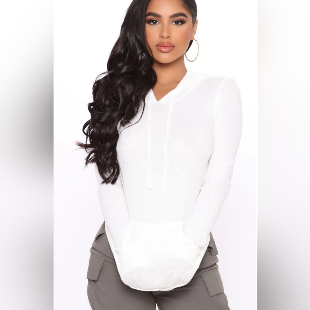 White hooded top sz S